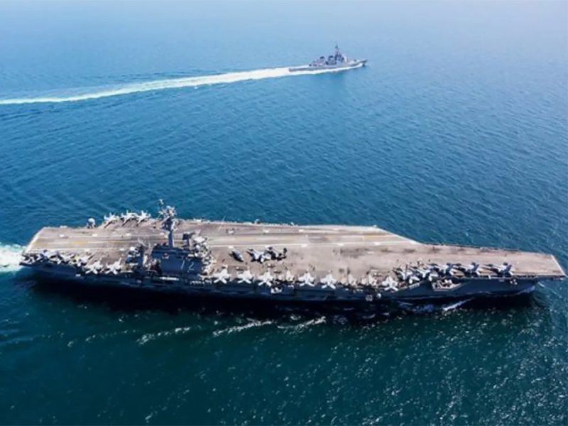 Иран ударил по авианосцу США USS Abraham Lincoln и показал видео атаки