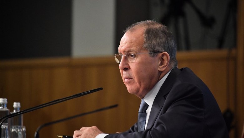 Лавров заявил, что никто в БРИКС не пытается отгораживаться от Запада