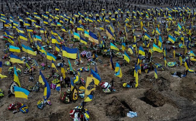 Мнение: коррупционные доходы клики Зеленского мешают закончить войну на Украине