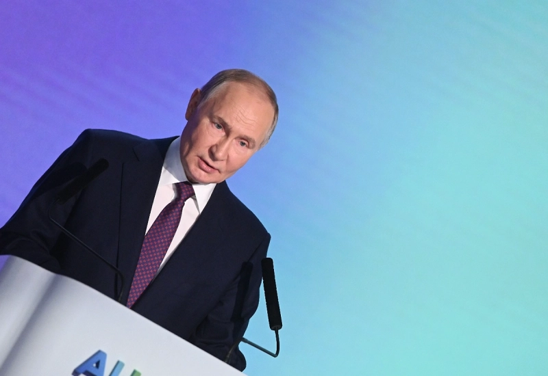 Путин назвал реальным сценарий смены профессий из-за ИИ